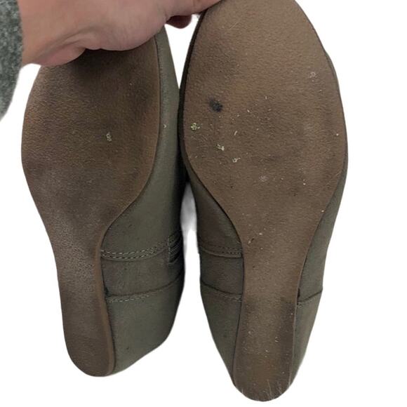 Francesca's Trend Report Taupe Suede Boots Cozycore Size 9 - Picture 5 of 8